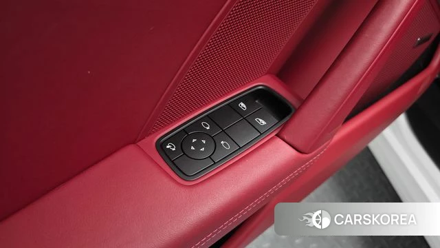 Porsche 911(992) id 4456277 из Кореи 21
