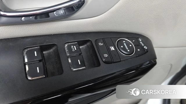 Kia The New Carnival id 4737217 из Кореи 21