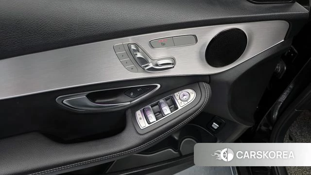 Mercedes-Benz C-Class W205 id 4203014 из Кореи 21