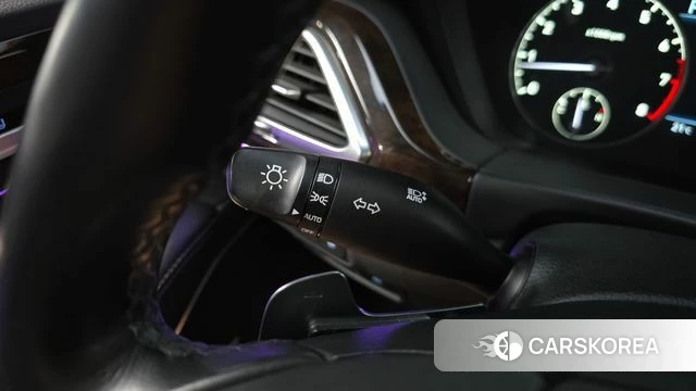 Genesis G90 id 4403298 из Кореи 21