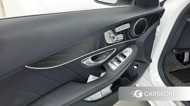 Mercedes-Benz C-Class W205 id 4251045 из Кореи 21