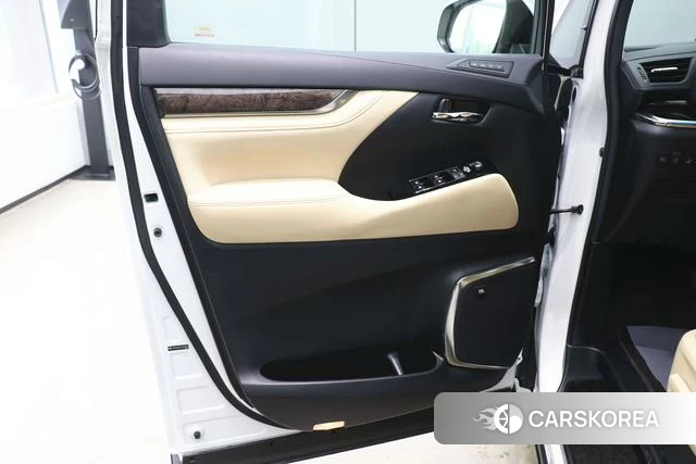 Toyota Wilfa id 4291374 из Китая 21