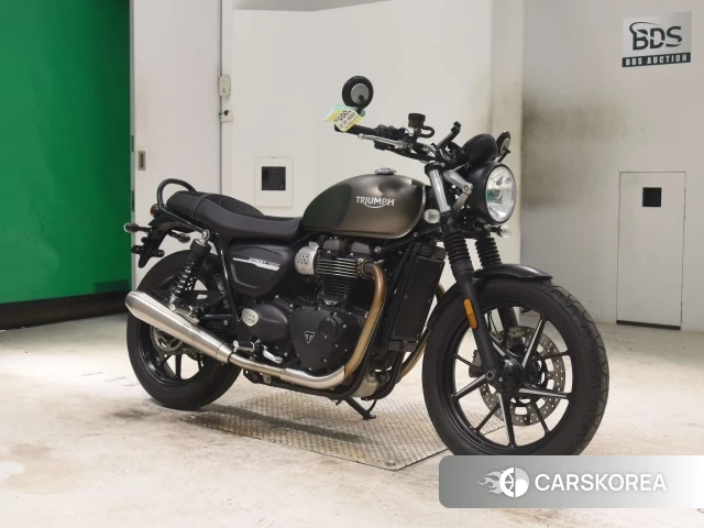 Проданный Triumph STREET TWIN id 4199531 из Японии, фото 21