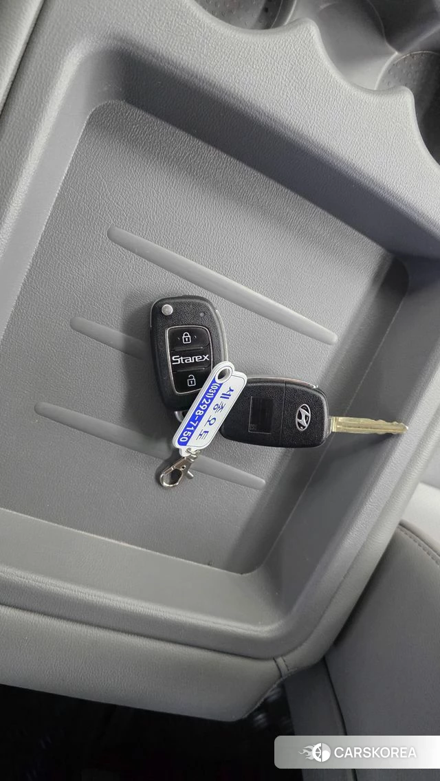Hyundai The New Grand Starex id 4900266 из Кореи 21