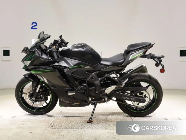 Проданный Kawasaki ZX-4R SE 2024 из Японии