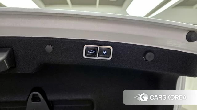 Hyundai Grandeur (GN7) id 4222601 из Кореи 21