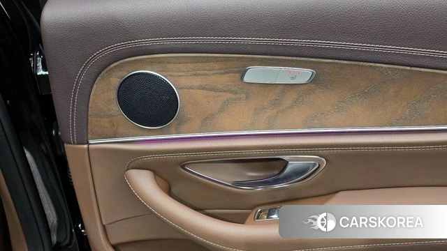 Mercedes-Benz E-Class W213 id 4310751 из Кореи 21