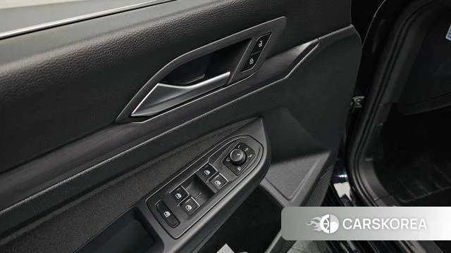 Volkswagen Golf 8th Generation id 4195447 из Кореи 21