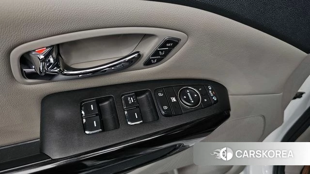 Kia The New Carnival id 4435689 из Кореи 21