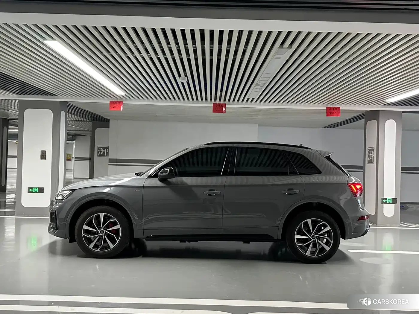 Audi Q5L id 4589484 из Китая 21