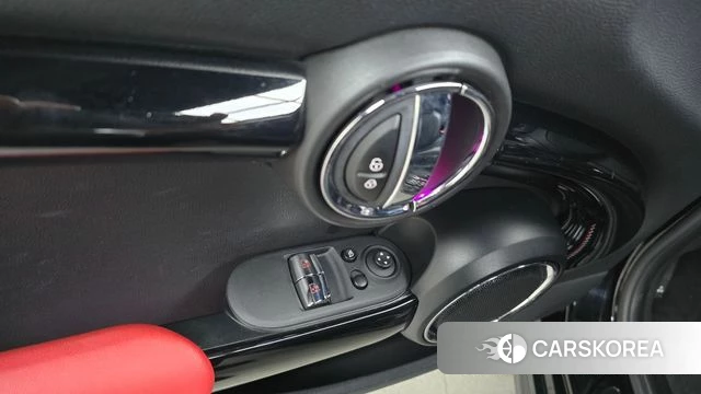 Mini Cooper S id 4410407 из Кореи 21