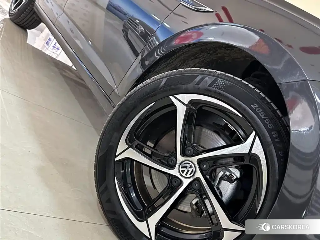 Volkswagen Sagitar id 4576320 из Китая 21