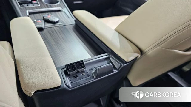 Toyota Sienna 4th Generation id 4342589 из Кореи 21