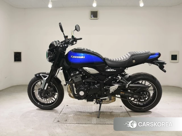 Kawasaki Z900RS id 3949357 из Японии 21