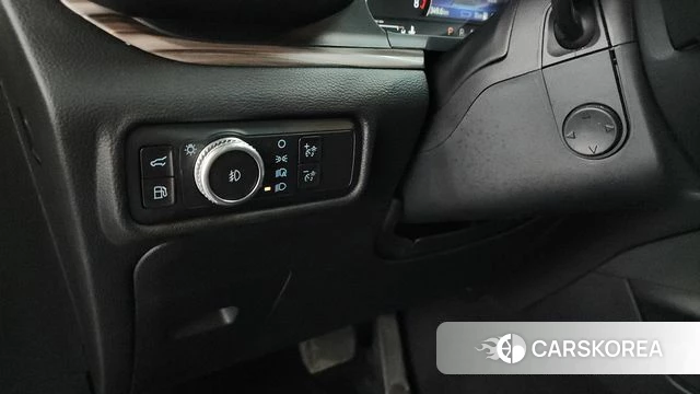 Ford Explorer 6th Generation id 4495296 из Кореи 21