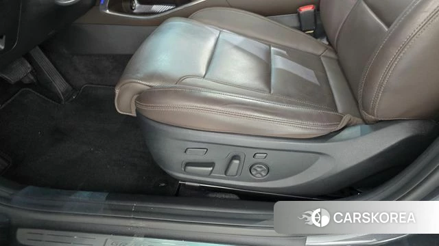 Hyundai The New Grandeur IG Hybrid id 4293720 из Кореи 21