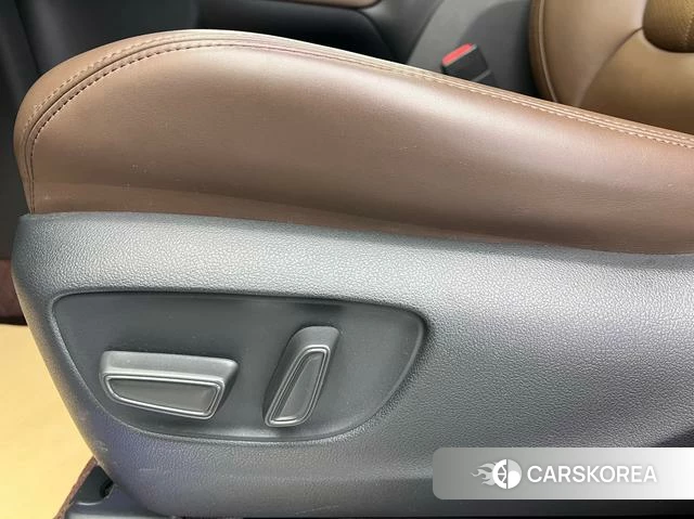 Toyota Saina id 4272160 из Китая 21