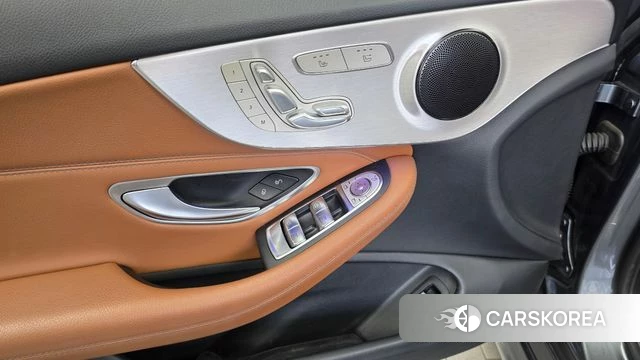 Mercedes-Benz C-Class W205 id 4836545 из Кореи 21