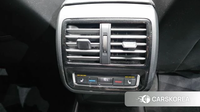 Volkswagen Passat GT (B8) id 4491131 из Кореи 21