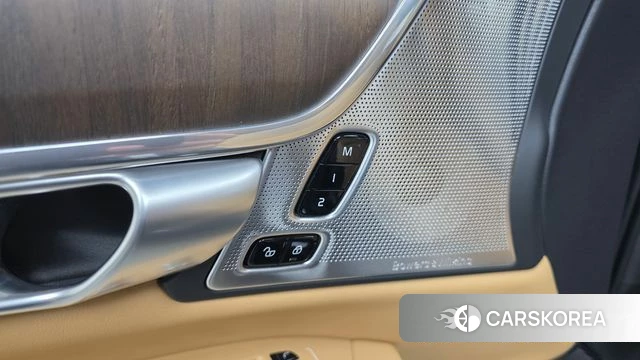 Volvo S90 id 4533931 из Кореи 21