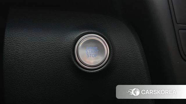 Hyundai Staria id 4349296 из Кореи 21