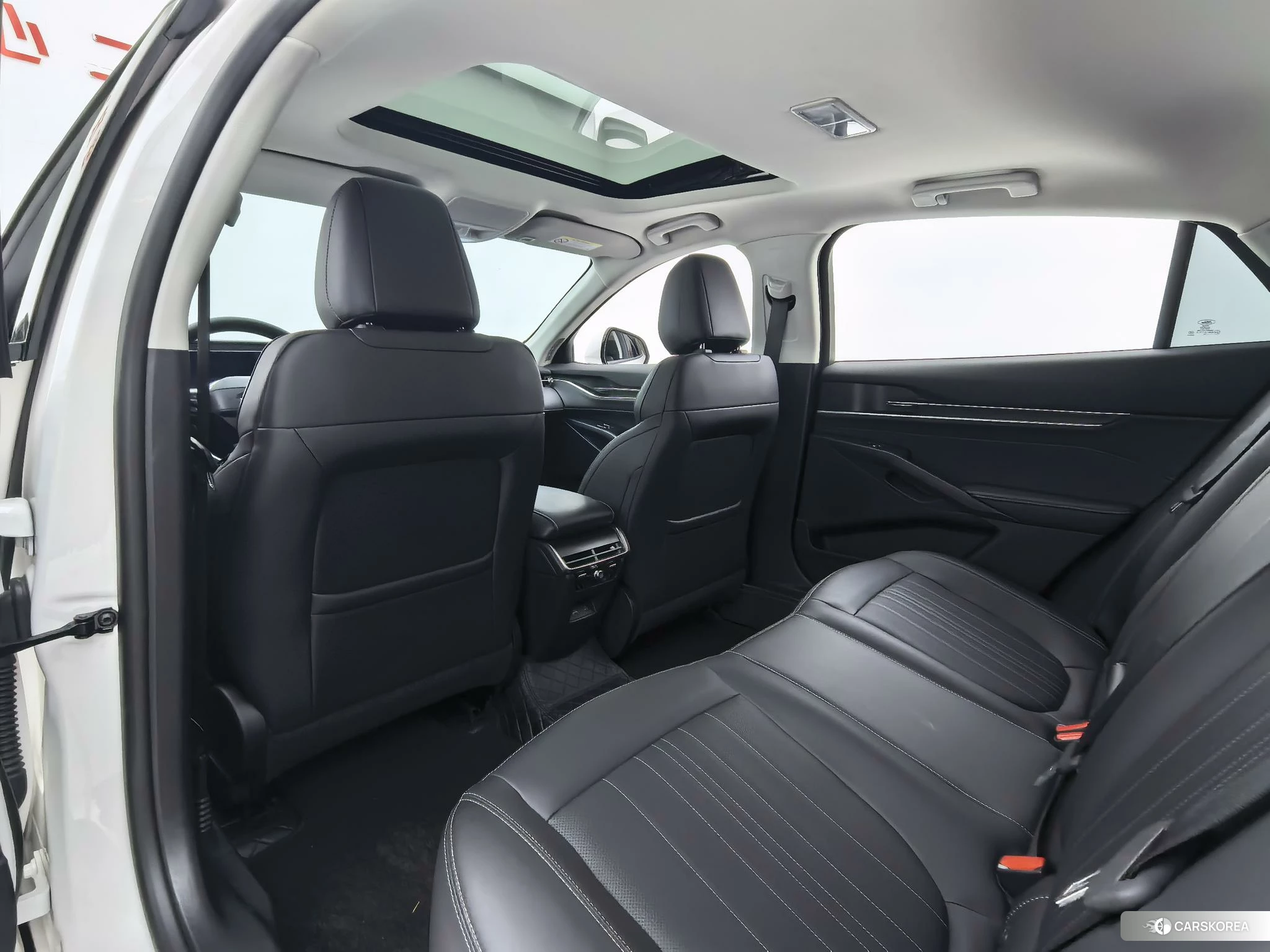 Ford Mondeo id 4512713 из Китая 21