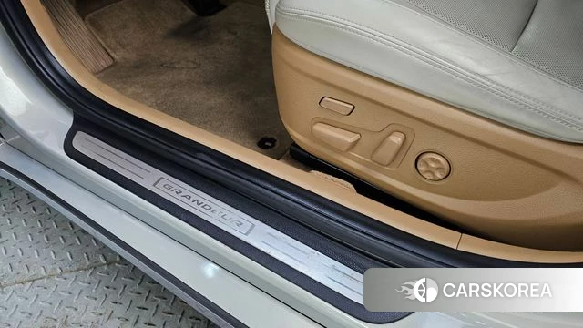Hyundai The New Grandeur IG id 4702983 из Кореи 21