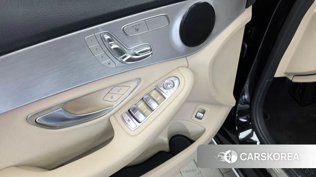Mercedes-Benz C-Class W205 id 4780219 из Кореи 21