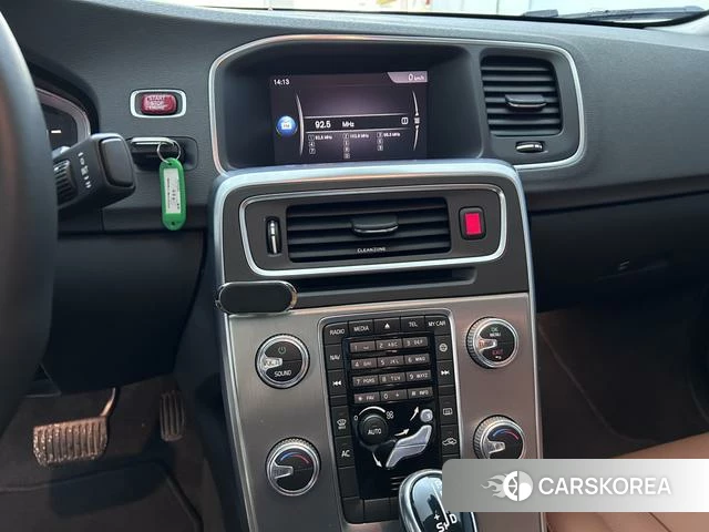 Volvo S60 id 4215594 из Китая 21