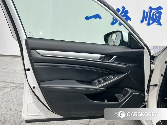Honda Yingshipai id 4335816 из Китая 21