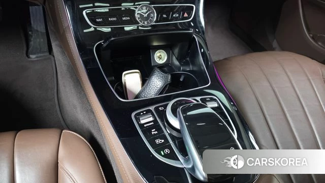 Mercedes-Benz E-Class W213 id 4331713 из Кореи 21