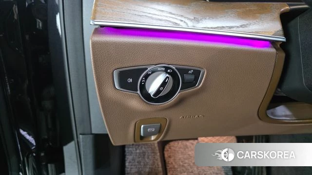 Mercedes-Benz E-Class W213 id 4769763 из Кореи 21
