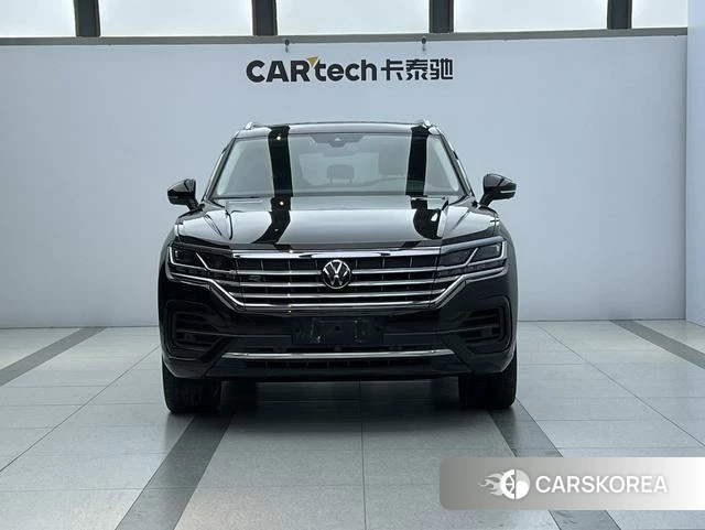 Volkswagen Touareg id 4207350 из Китая 21
