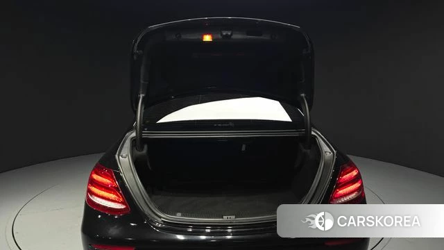 Mercedes-Benz E-Class W213 id 4563433 из Кореи 21