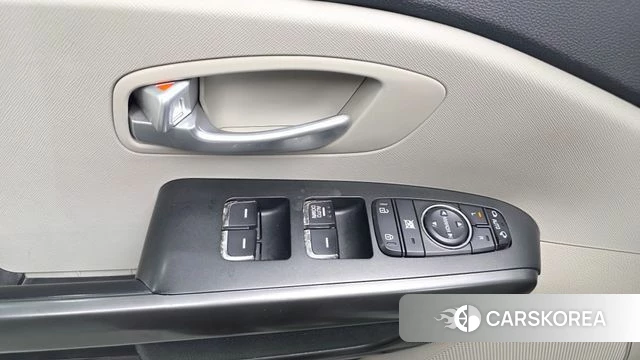 Kia The New Carnival id 4482566 из Кореи 21