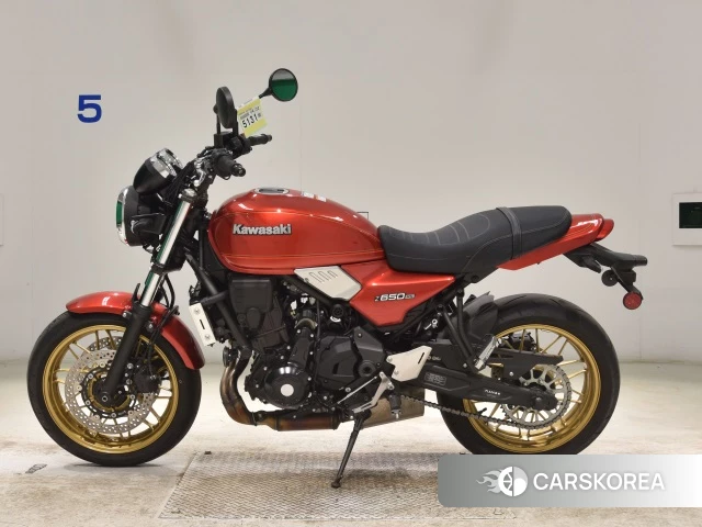 Проданный Kawasaki Z650RS 2024 из Японии, фото 2