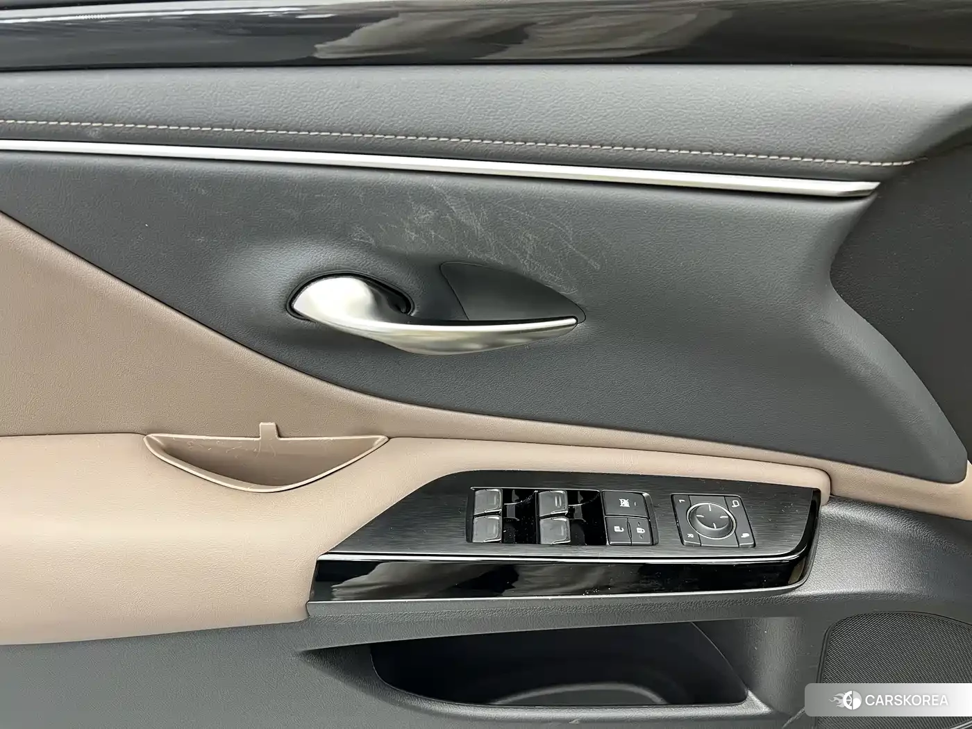 Lexus ES id 4578215 из Китая 21