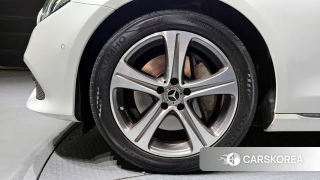 Mercedes-Benz E-Class W213 id 4304721 из Кореи 21