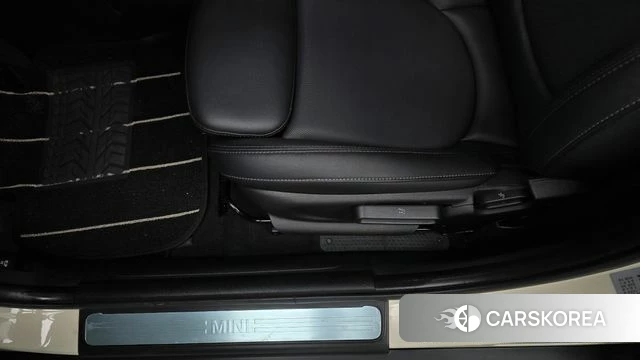 Mini Cooper id 4684246 из Кореи 21
