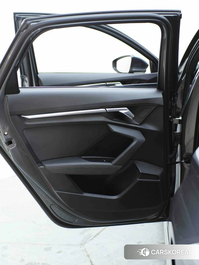 Audi A3 id 4392069 из Китая 21