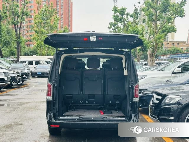 Mercedes-Benz V-class id 4359657 из Китая 21