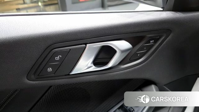 BMW 1 Series (F40) id 4224916 из Кореи 21