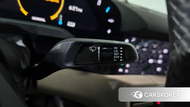 Porsche Taycan id 4230867 из Кореи 21