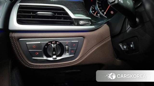 BMW 7 Series (G11) id 4351094 из Кореи 21