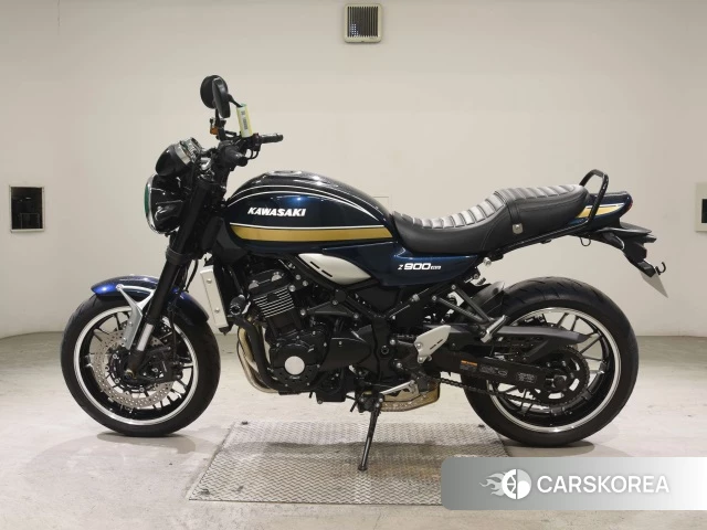 Kawasaki Z900RS id 3949258 из Японии 21