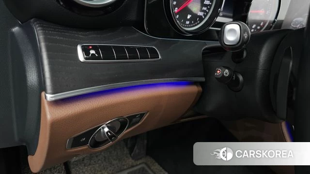 Mercedes-Benz E-Class W213 id 4750979 из Кореи 21