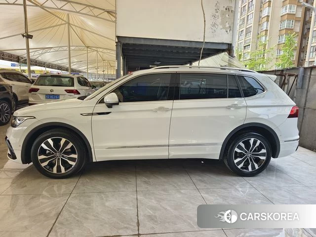 Volkswagen Tiguan L id 4321335 из Китая 21