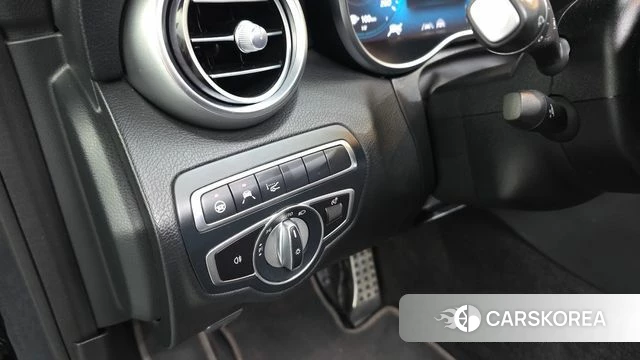 Mercedes-Benz C-Class W205 id 4383614 из Кореи 21