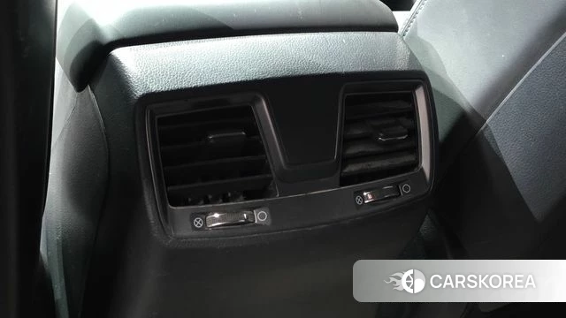 Ssangyong Rexton Sports Cannes id 4717518 из Кореи 21