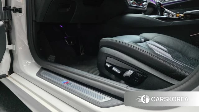 BMW 5 Series (G30) id 4593121 из Кореи 21